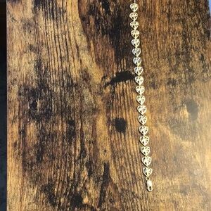 Gold heart bracelet